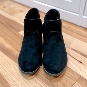 Sun + Stone women’s booties